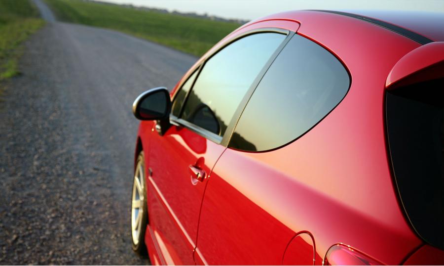  Peugeot 207 GTi THP 175 2008 года  (фото 24 из 49)